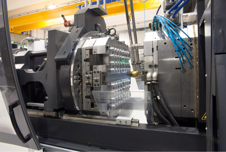 Product Study: Gate Sizes and Placement in Injection Molding