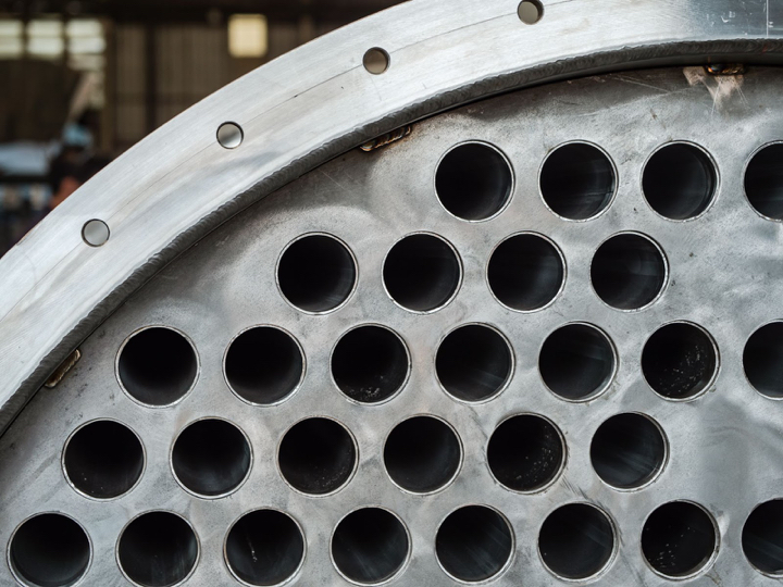 316 vs 304 Steel: Choosing Between Two Great Metals